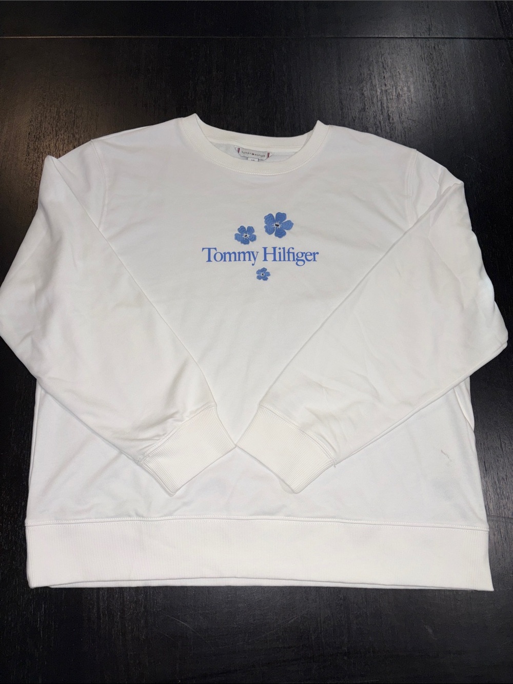 Tommy Hilfiger White Crewneck light weight Sweatshirt with Blue Floral Logo